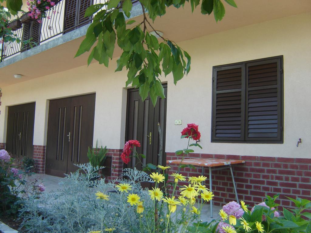 Apartments Grgorinic Pula Exterior foto